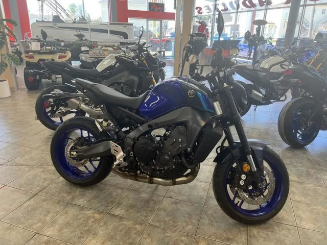 2023 YAMAHA MT09APL in Street, Cruisers & Choppers in Saguenay - Image 2