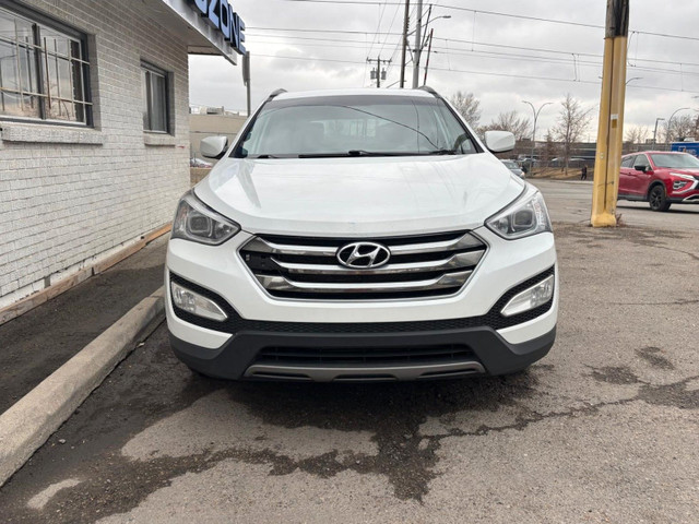 2016 Hyundai Santa Fe Sport AWD 4dr 2.4L Premium in Cars & Trucks in Calgary - Image 4