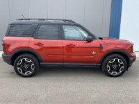 HEATED FRONT SEATS, LANE DEPARTURE WARNING, LANE KEEPING ASSIST, BLIND SPOT MONITOR, BACK-UP CAMERA... (image 5)