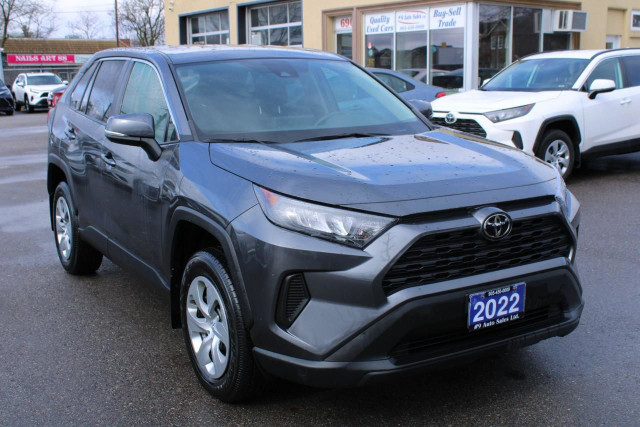  2022 Toyota RAV4 LE AWD in Cars & Trucks in Mississauga / Peel Region