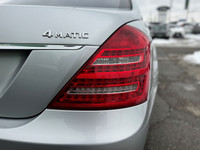 201 1 Mercedes Benz S450 4Matic Accidents Free/Low KMs/Service History $17,995 + HST & Licensing In... (image 6)