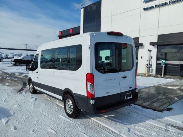 2023 Ford Transit Passenger Wagon XL in Cars & Trucks in Calgary - Image 4
