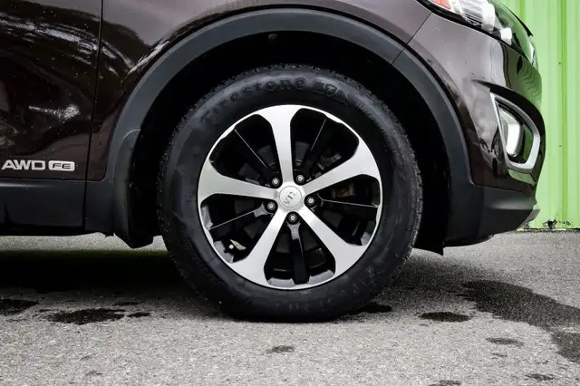 2018 Kia Sorento EX V6 • HEATED LEATHER • PREM. AUDIO • CP/AA dans Autos et camions dans Kingston - Image 8