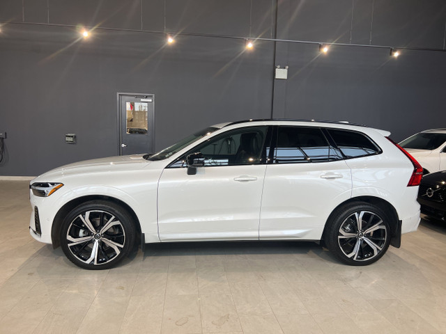 2024 Volvo XC60 B5 AWD Ultimate Dark Theme in Cars & Trucks in Edmonton - Image 2
