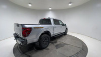 TWIN PANEL MOONROOF, EQUIPMENT GROUP 402A HIGH, LED BOX LIGHTING, B&O UNLEASHED SOUND SYSTEM, NAVIGA... (image 8)