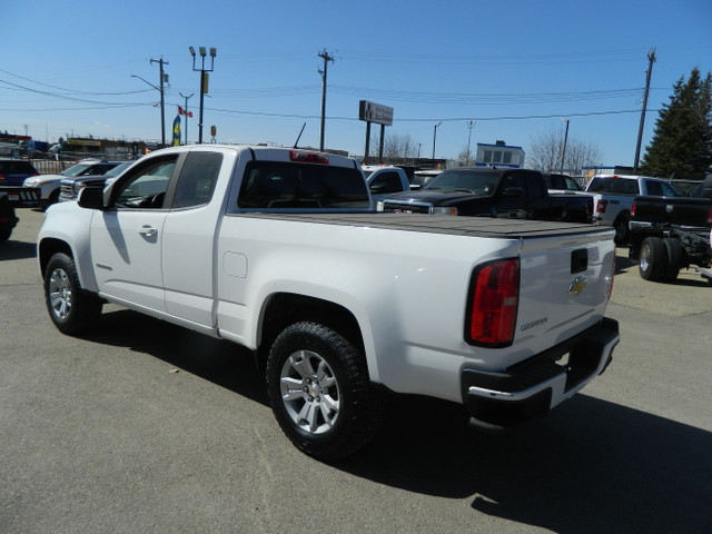 2015 Chevrolet Colorado Quad cab short box in Cars & Trucks in Edmonton - Image 2