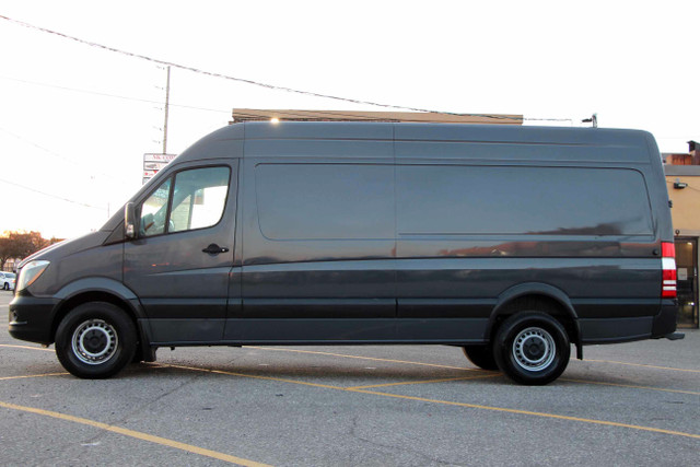2017 Mercedes-Benz Sprinter 2500 170"+3-Passenger+Certified in Cars & Trucks in Mississauga / Peel Region - Image 4