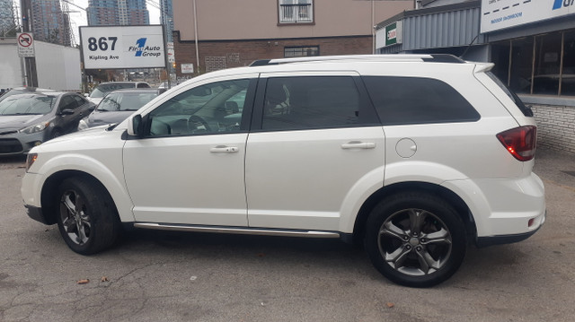 2015 Dodge Journey Crossroad 7 pass. in Cars & Trucks in City of Toronto - Image 2