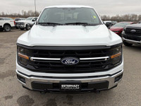 ENGINE: 5.0L V8 -inc: auto start-stop technology 3.31 Axle Ratio GVWR: 7 100 lbs Payload Package,Fou... (image 1)