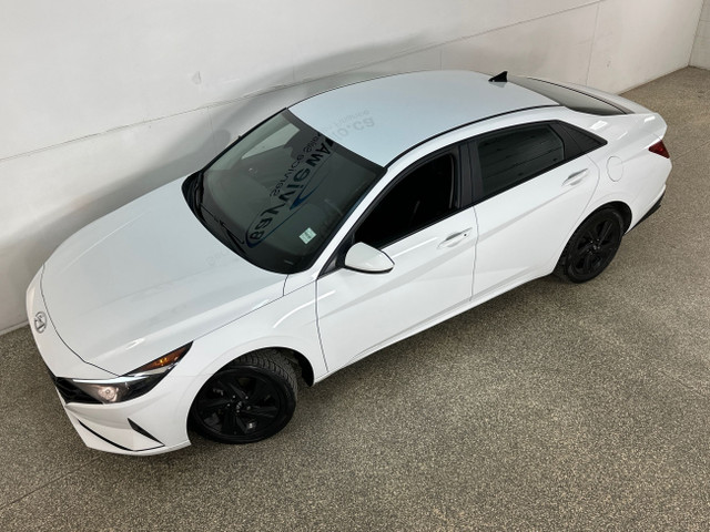 2022 Hyundai Elantra Preferred PREFERRED! BLACK ALLOYS! 68KM! in Cars & Trucks in Belleville