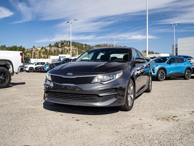 2017 Kia Optima LX in Cars & Trucks in Kelowna - Image 4