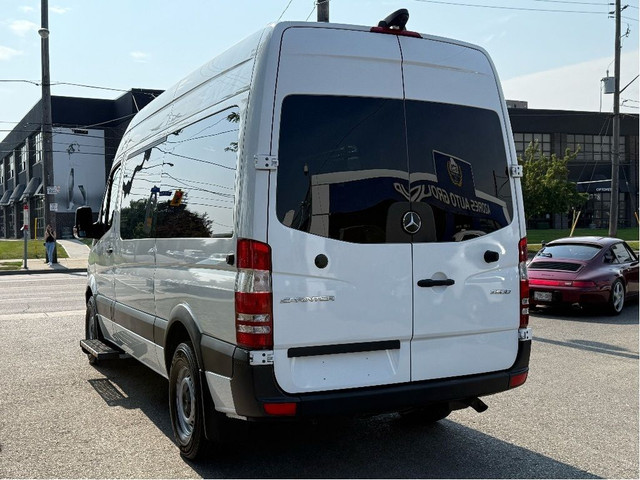 2017 Mercedes-Benz Sprinter Passenger Van 12 Passenger|Sprinter  in Cars & Trucks in City of Toronto - Image 4