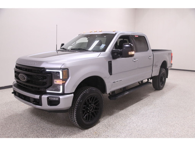  2022 Ford F-250 LARIAT 4WD Crew Cab 6.75' Box in Cars & Trucks in Gatineau - Image 2