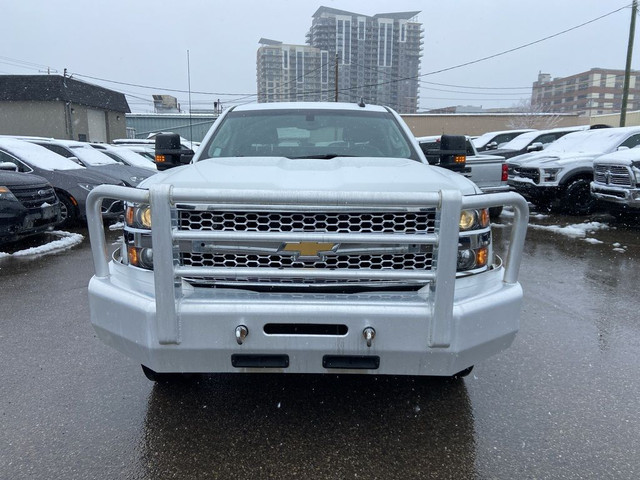  2019 Chevrolet SILVERADO 2500HD 4WD Crew Cab 153.7 LT in Cars & Trucks in Calgary - Image 2