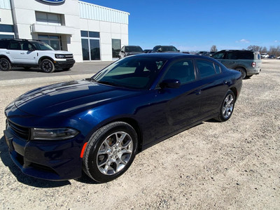  2017 Dodge Charger 4dr Sdn SXT AWD