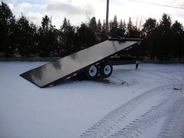 Miska Hydraulic Tilt Flatbed Trailer in Cargo & Utility Trailers in Oshawa / Durham Region - Image 8