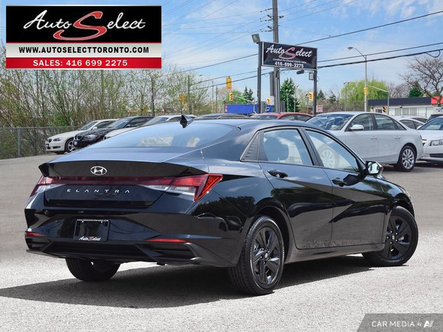 2022 Hyundai Elantra Preferred w/Sun & Tech Pkg Sunroof - App... in Cars & Trucks in City of Toronto - Image 4
