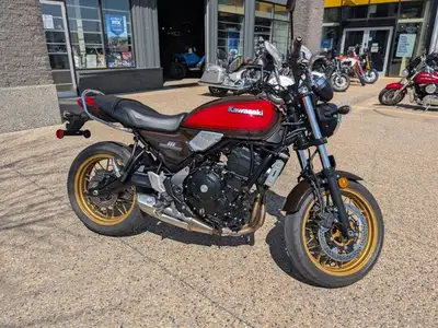 2022 Kawasaki Z650RS 50th Anniversary with only 3,594 km's. This bike is in showroom condition. Cont...