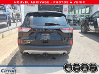 La Ford Escape Titanium 2021 offre un moteur 2.0L puissant, un plaisir de conduire remarquable et un... (image 3)