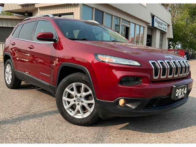 2014 Jeep Cherokee North 4X4 - CAR PLAY! BLUETOOTH! REMOTE START in Cars & Trucks in Kitchener / Waterloo