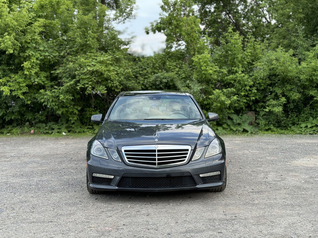 2010 Mercedes-Benz E63 AMG 6.2L AMG in Cars & Trucks in Ottawa - Image 2