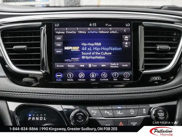 2019 Chrysler Pacifica Limited in Cars & Trucks in Sudbury - Image 24