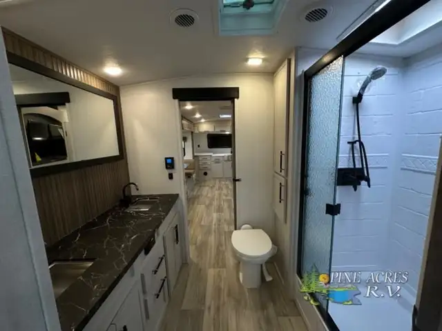 2025 Dutchmen RV Astoria 2913FK in Travel Trailers & Campers in Truro - Image 53