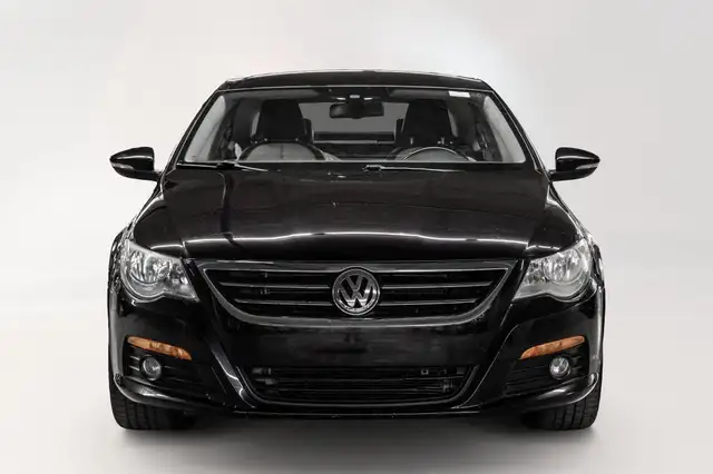 2012 Volkswagen CC Sportline 2.0T 6sp DSG Tip Toit ouvrant * Cui in Cars & Trucks in City of Montréal - Image 3