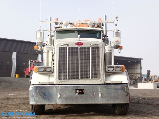 2005 Peterbilt 379 in Heavy Trucks in Longueuil / South Shore - Image 2