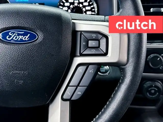 2019 Ford F-150 Lariat SuperCrew 5 1/2 ft 4x4 w/ Apple CarPlay,  in Cars & Trucks in Ottawa - Image 27