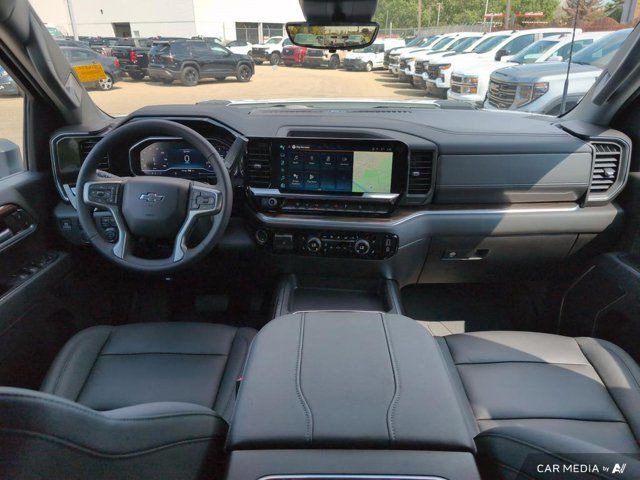 2025 Chevrolet Silverado 3500HD LT 4WD Crew Cab | Z71 & Trail in Cars & Trucks in Strathcona County - Image 4