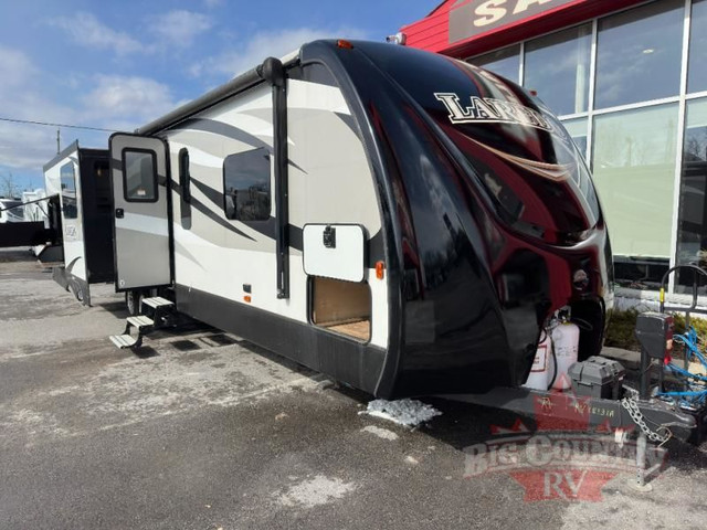 2017 Keystone RV Laredo 330RL in Travel Trailers & Campers in Ottawa