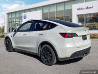 This Tesla Model Y boasts a Electric engine powering this Automatic transmission. Window Grid Antenn... (image 2)