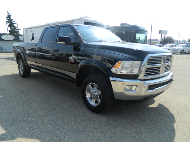 2012 Dodge 2500 3/4 TON SLT/CREW CAB LONG BOX 4X4 in Cars & Trucks in Edmonton