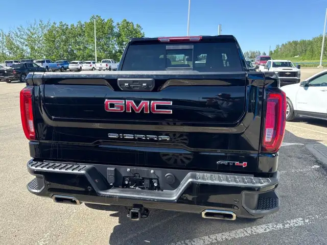 2023 GMC Sierra 1500 AT462940368745219124
