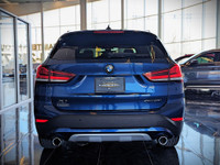 Comes equipped with: Power Mirrors, Sunroof , Load Bearing Exterior Rack, Shark fin antenna, Halogen... (image 5)