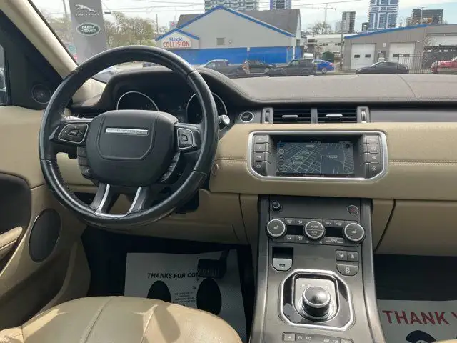 2019 Land Rover Range Rover Evoque SE WINTER TIRES INCLUDED! dans Autos et camions dans Ville d’Halifax - Image 34