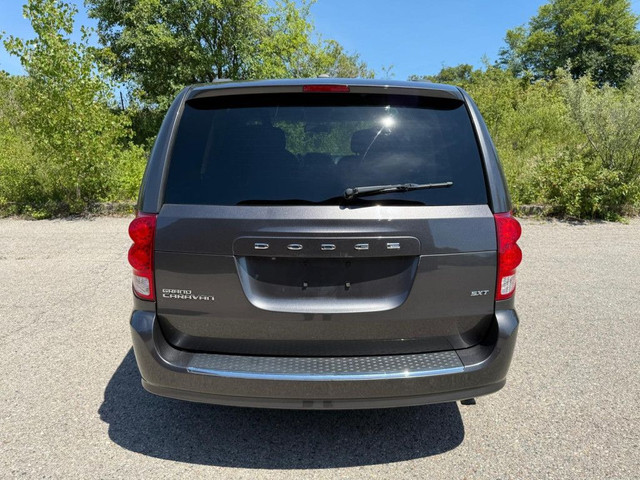 2017 Dodge Grand Caravan SXT | BACK UP CAM | REAR ENTERTAINMENT  in Cars & Trucks in Oshawa / Durham Region - Image 4
