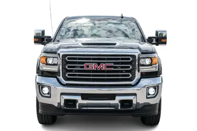 2018 GMC Sierra 2500HD SLT / Awd / 6.6L Duramax Diesel / Exhaust, View more