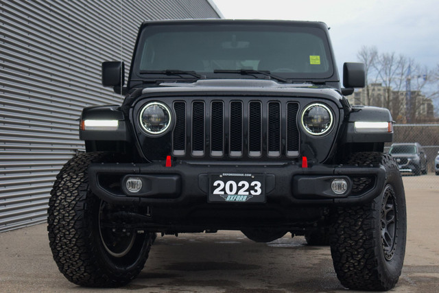 2023 Jeep Wrangler Rubicon Low KM, Clean Carfax, Well Equipped, in Cars & Trucks in London - Image 2