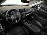 Cash Price: $34,995 Finance Price: $32,995 MIDNIGHT Edition, Low Mileage, Leather, Apple Carplay, An... (image 9)