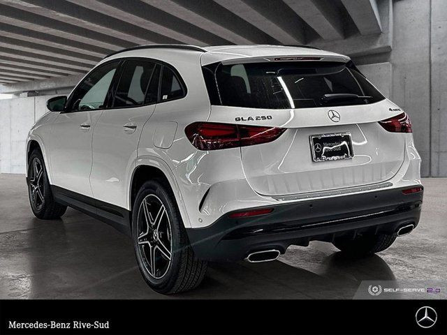 2025 Mercedes-Benz GLA 250 4MATIC | AMG Line avec Ensemble Nuit in Cars & Trucks in Longueuil / South Shore - Image 3
