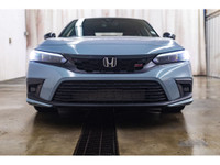 **ACCIDENT FREE - MECHANICALLY CERTIFIED** 46,707 KM This 2022 Honda Civic Si Sedan is powered by a... (image 4)
