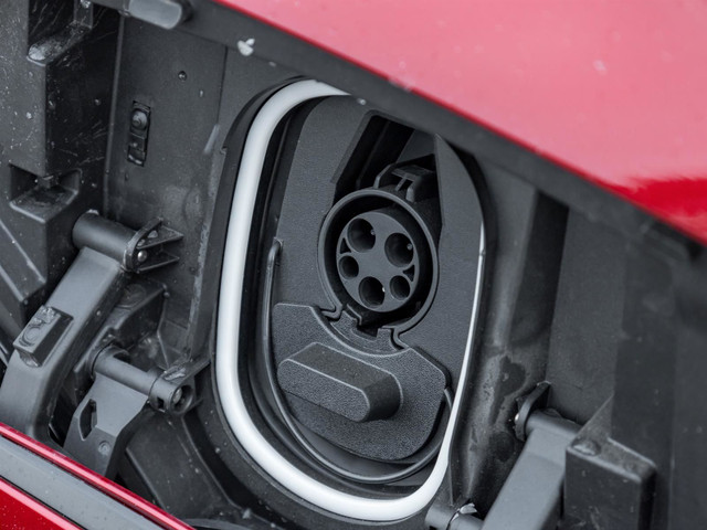 2025 Chevrolet Blazer EV RS AWD- HD Surround Vision | Head-Up Di in Cars & Trucks in Markham / York Region - Image 3