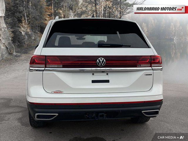 2024 Volkswagen Atlas Highline in Cars & Trucks in Hamilton - Image 4