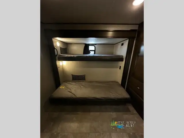 2020 Jayco Jay Flight 32TSBH in Travel Trailers & Campers in Truro - Image 24