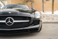 Engine: 8 Cylinder Engine L/100Km City: 15.6 L/100Km Hwy: 10.3 (image 8)