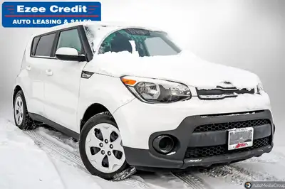 Introducing the 2019 Kia Soul Base, a compact SUV that combines unique styling with practicality, ma...