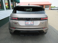 Fresh, local trade in with a clean Carfax, two sets of keys, two sets of tires and rims, just servic... (image 7)