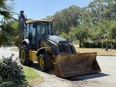 2013 John Deere 710K Backhoe Loader 1.62 cu yd Bucket 6.8L John Deere PowerTech turbo diesel engine...